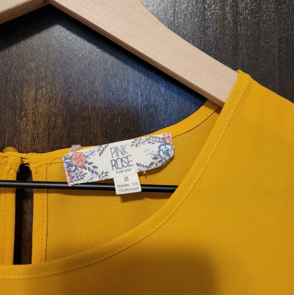 Pink Rose Small Mustard Twist tie top - Picture 2 of 3